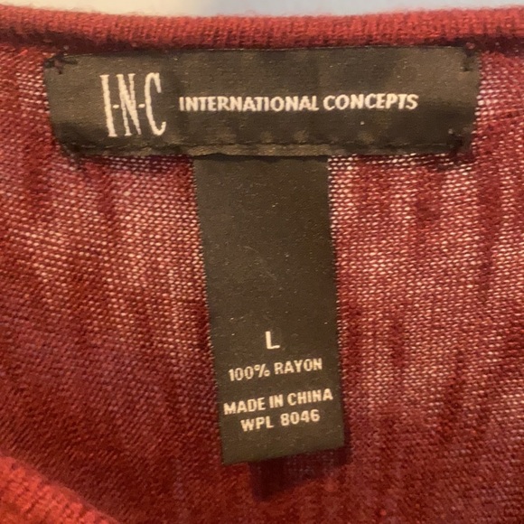 Scoop Neck Burgundy Tie Dye Sequin Shirt - Picture 3 of 4